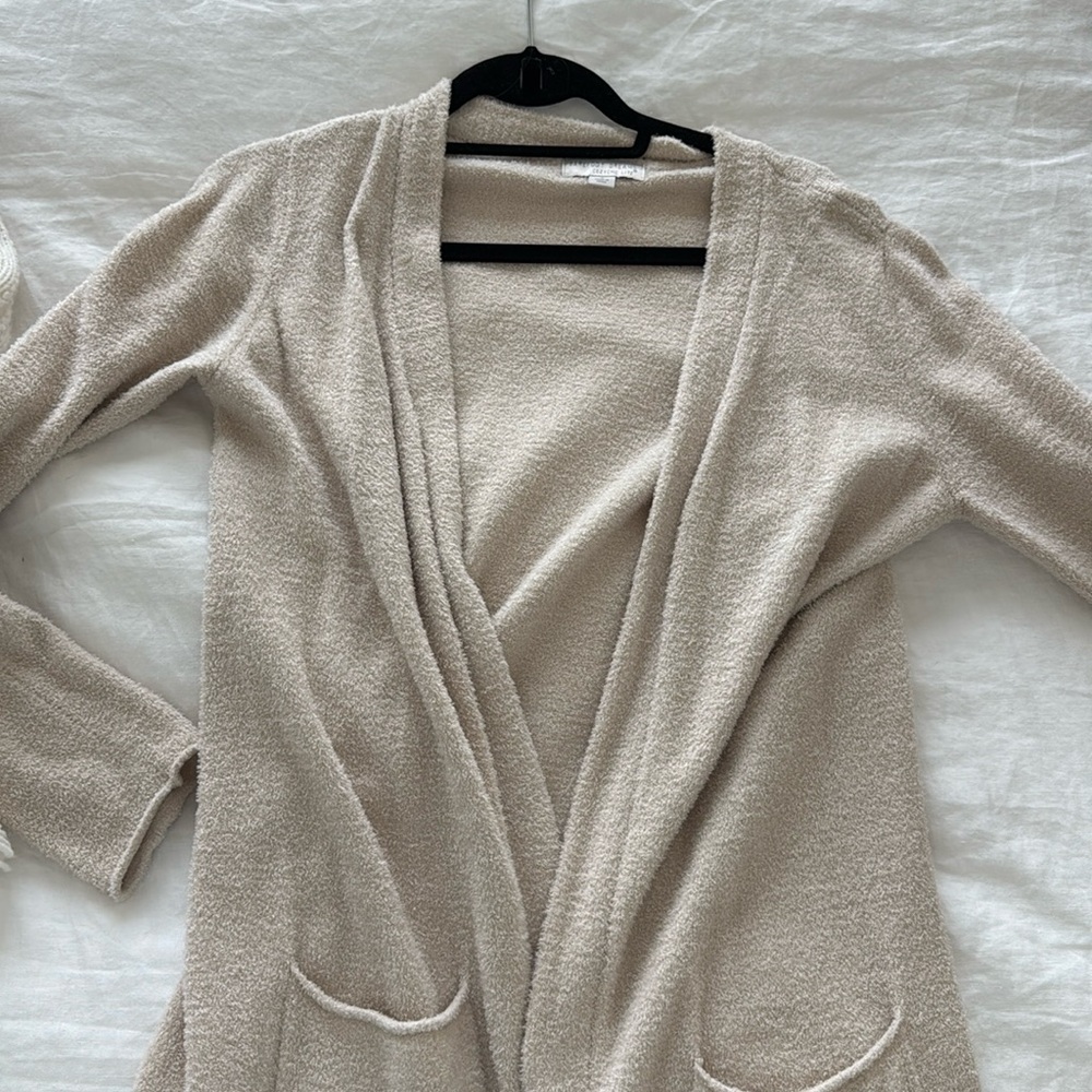 Barefoot dreams cardi
